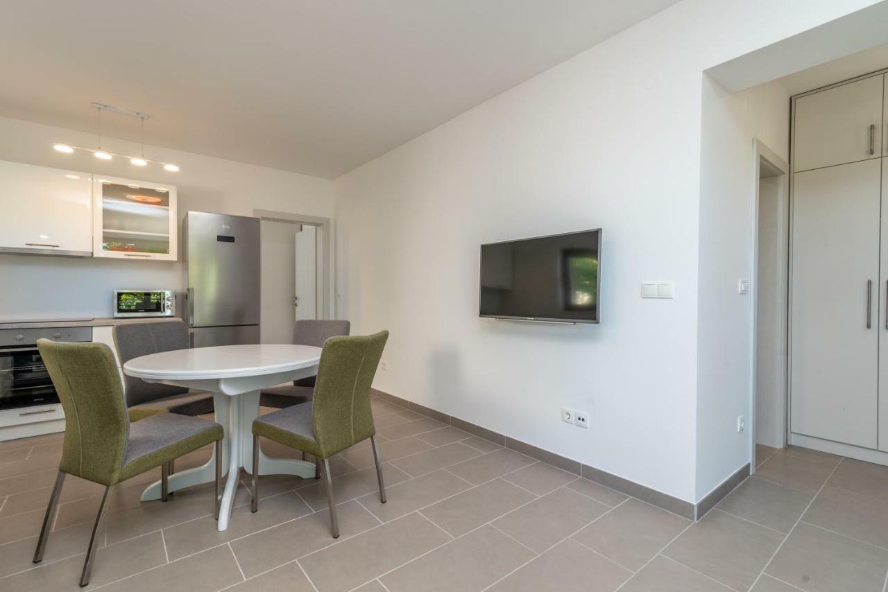 Kiwi Apartment Trogir Exterior foto